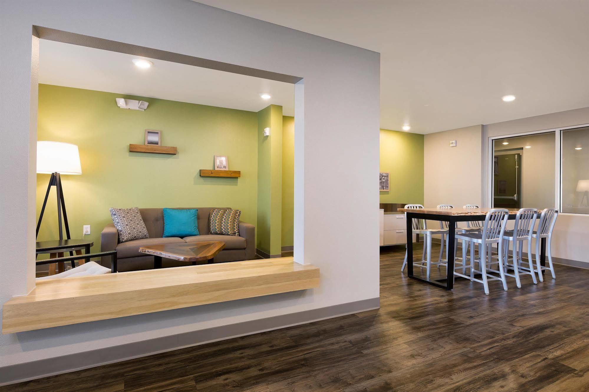 Woodspring Suites Houston Iah Airport Humble Exterior foto