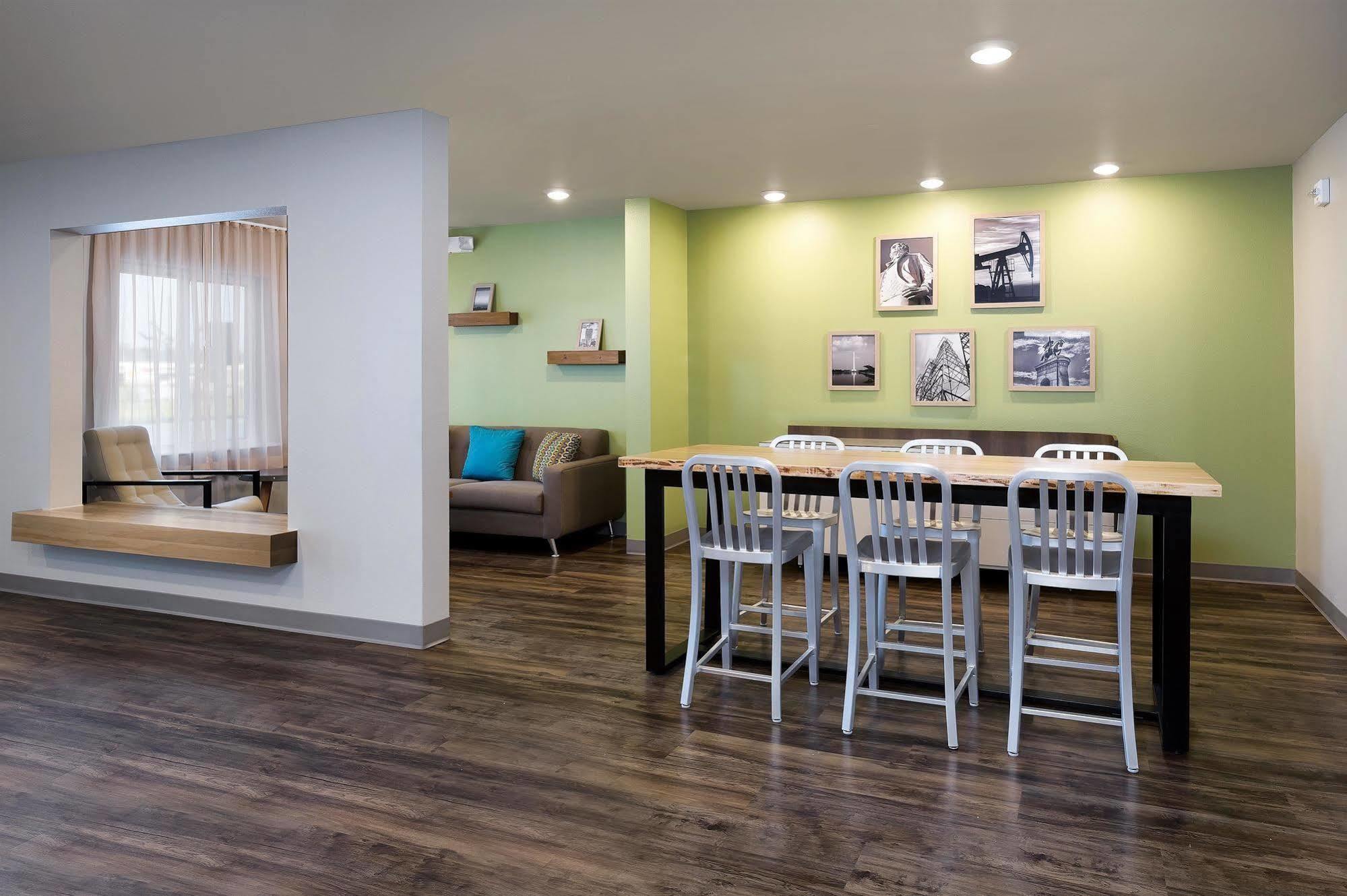 Woodspring Suites Houston Iah Airport Humble Exterior foto