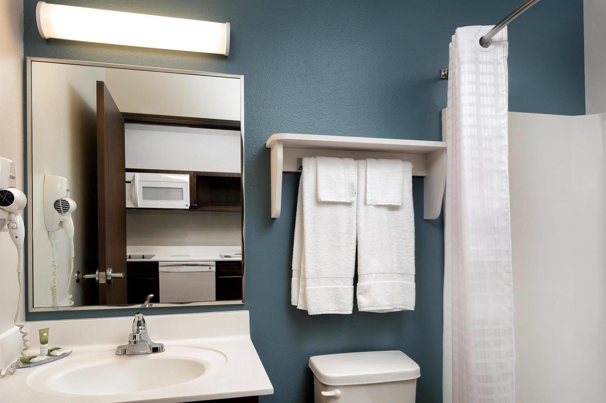 Woodspring Suites Houston Iah Airport Humble Exterior foto